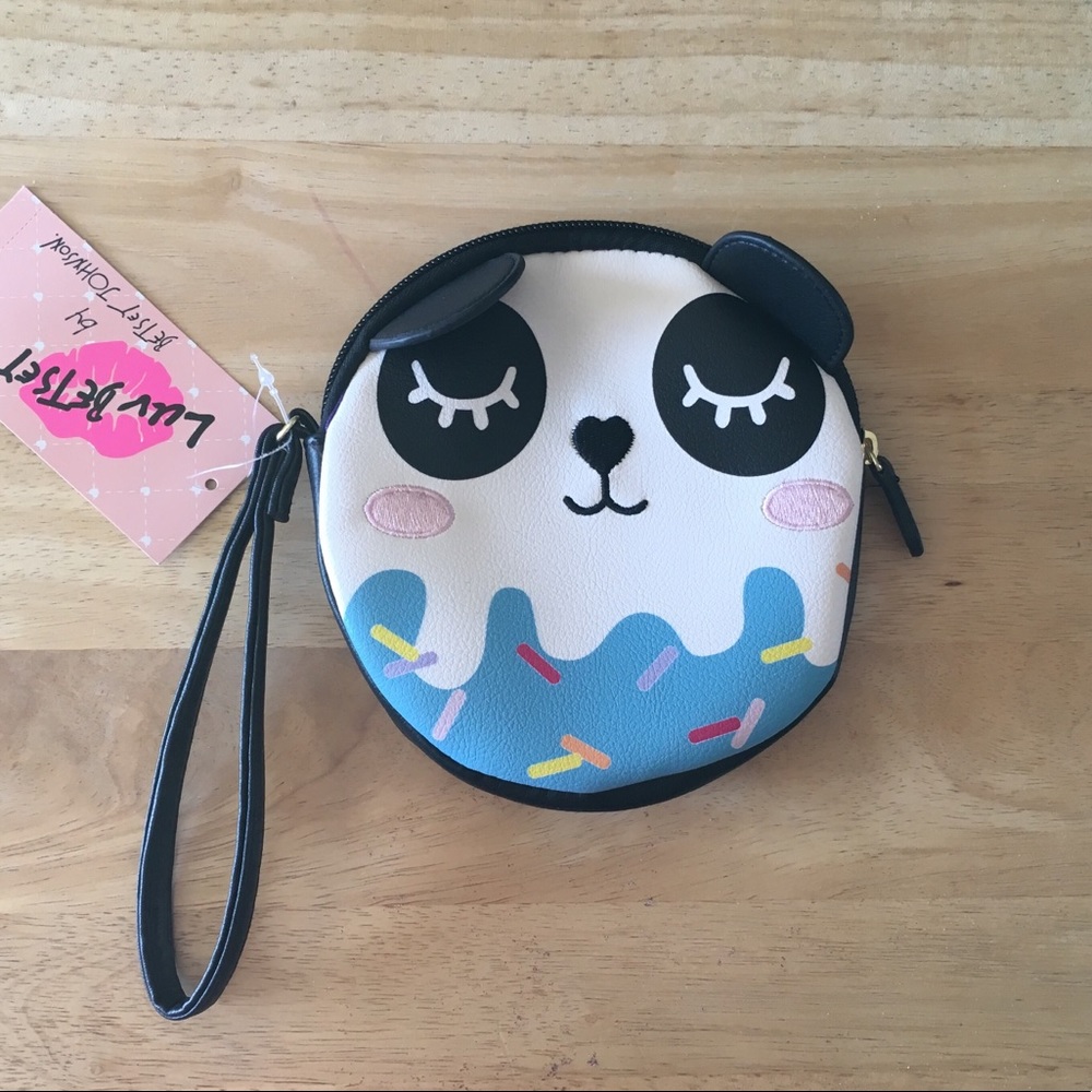 CLEARANCE!💋FINAL PRICE🎉BETSEY JOHNSON coin purse - Picture 1 of 6